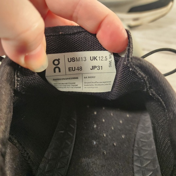 On Running Cloudstratus Men\'s 13 Grey Black Dual CloudTec Road Running Shoes main image 6